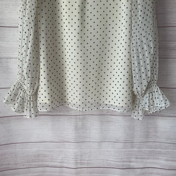 Talbots Off-White with Black Polka Dot Blouse Front Keyhole Ruffle Cuffs Size M - Picture 3 of 11